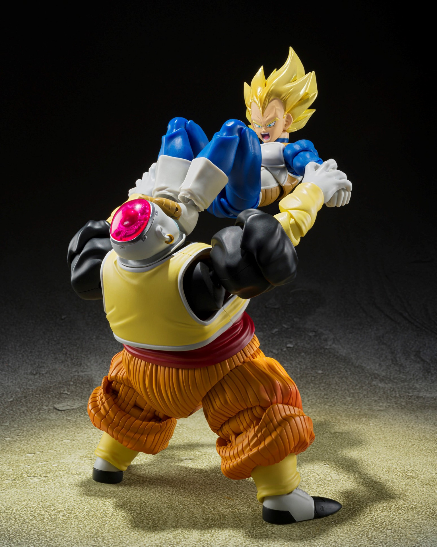 BANDAI Dragon Ball GT S.H.Figuarts - Super Android 17 20 cm - RoboMania Shop BANDAI Dragon Ball GT S.H.Figuarts - Super Android 17 20 cm - RoboMania Shop